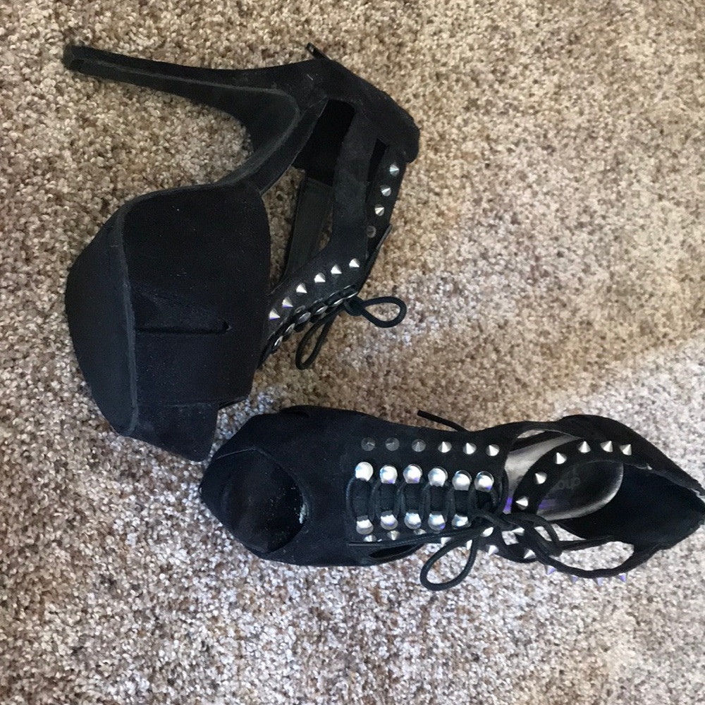 Shoes
